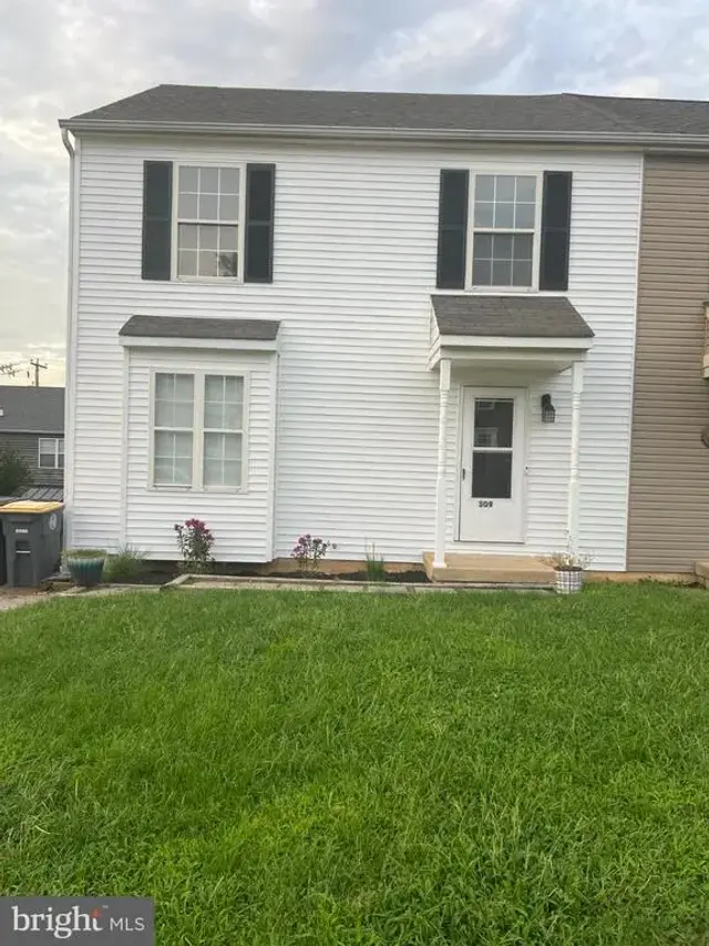 309 Kennedy Dr, Downingtown