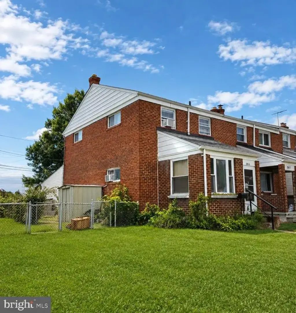 2015 Denbury Dr, BALTIMORE