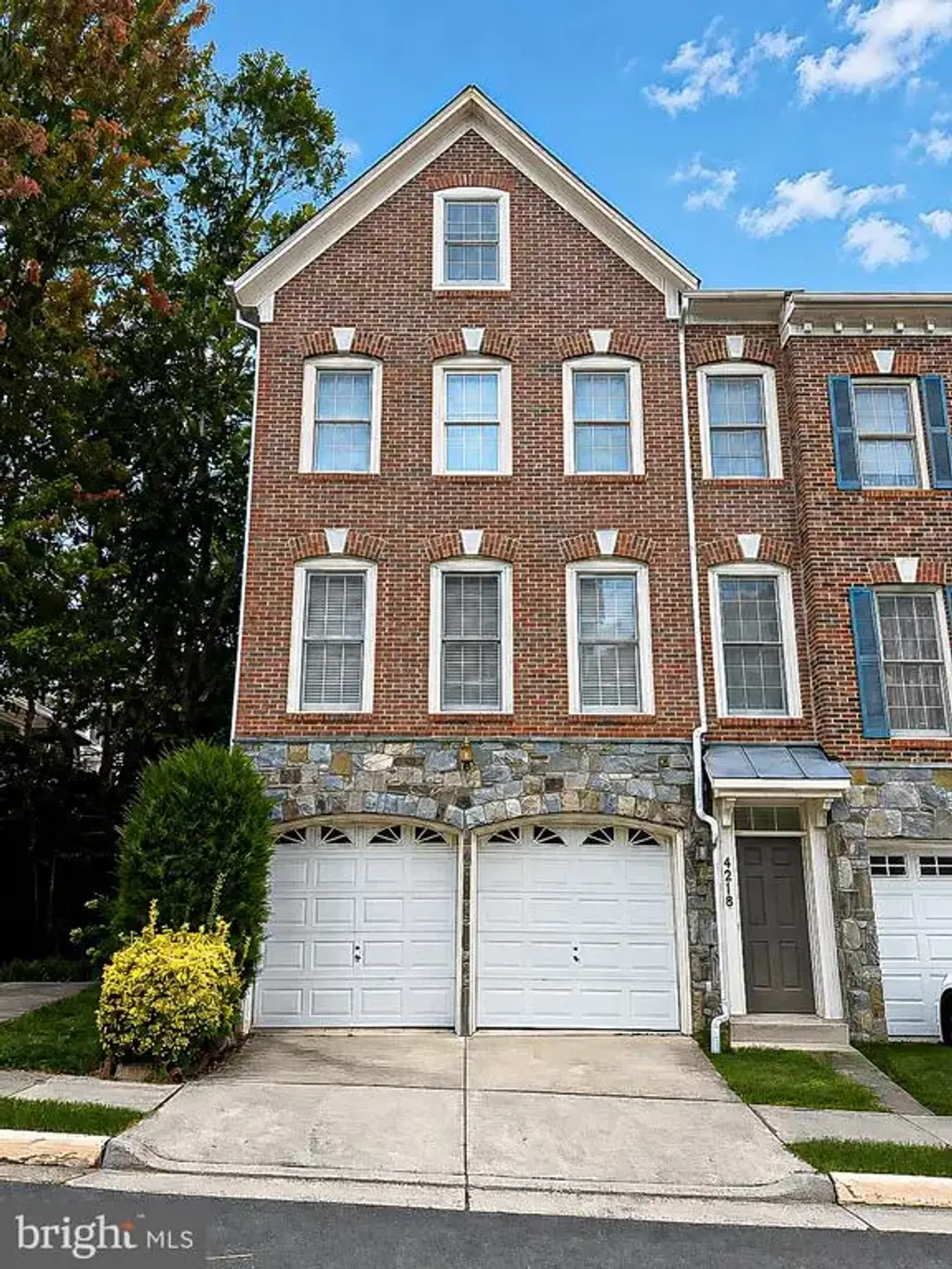 4218 Timber Meadow Dr, FAIRFAX