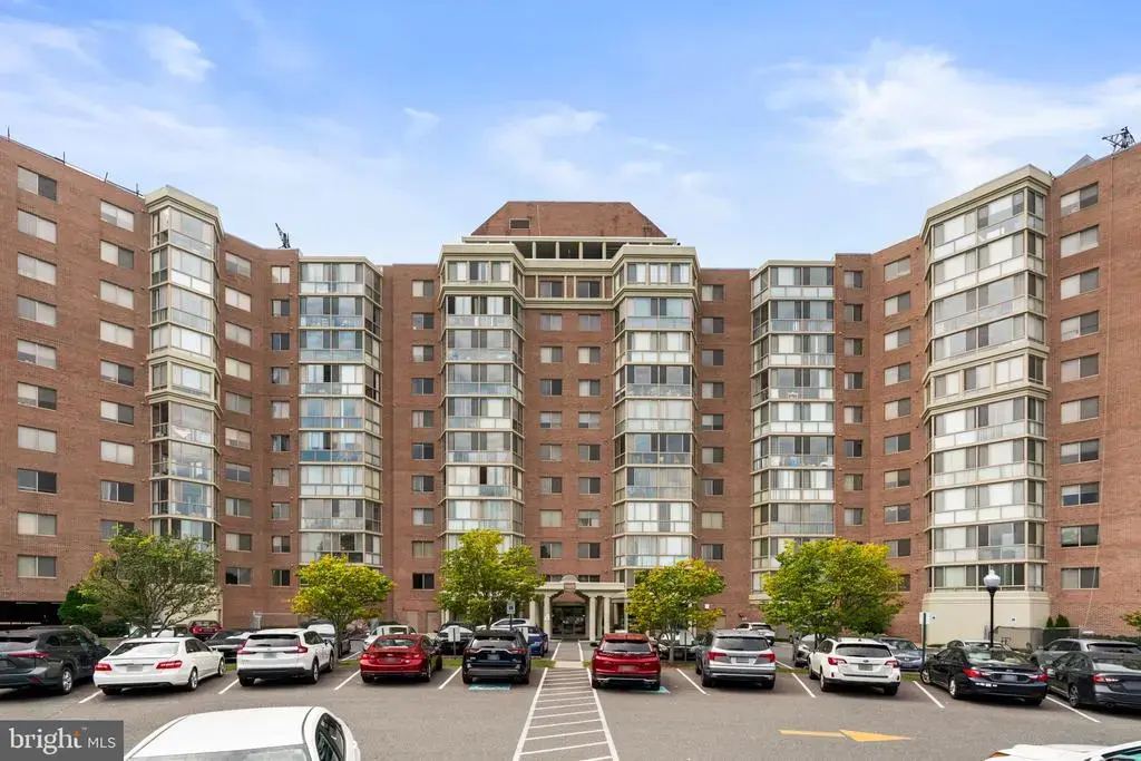 3200 N Leisure World Blvd #907, SILVER SPRING