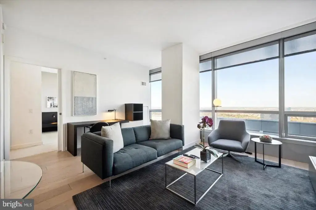 2930 Walnut Street #4613, PHILADELPHIA