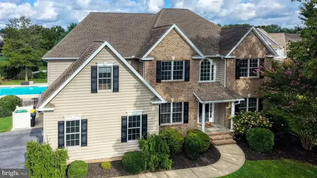 202 Ridgewood Dr, Camden Wyoming