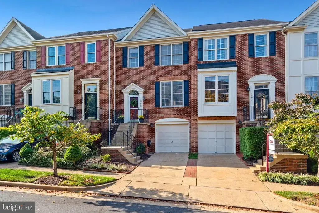 3905 Charles Ave, ALEXANDRIA