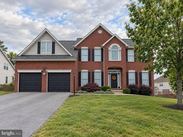 13558 Pulaski Dr, Hagerstown