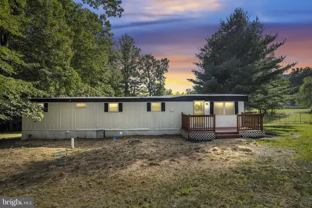247 Whiskey Springs Rd, Dillsburg