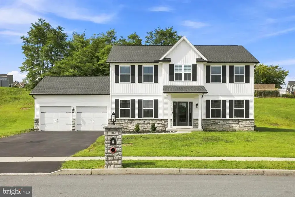 509 Elm St, HARRISBURG