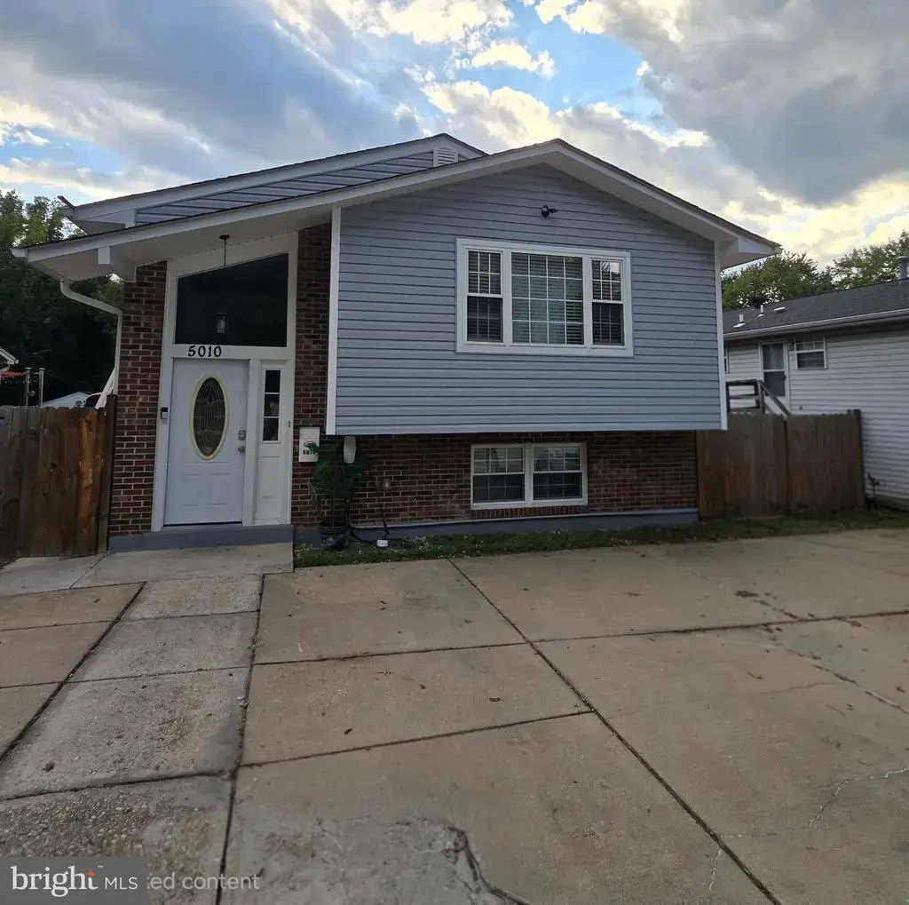 5010 40th Pl, HYATTSVILLE