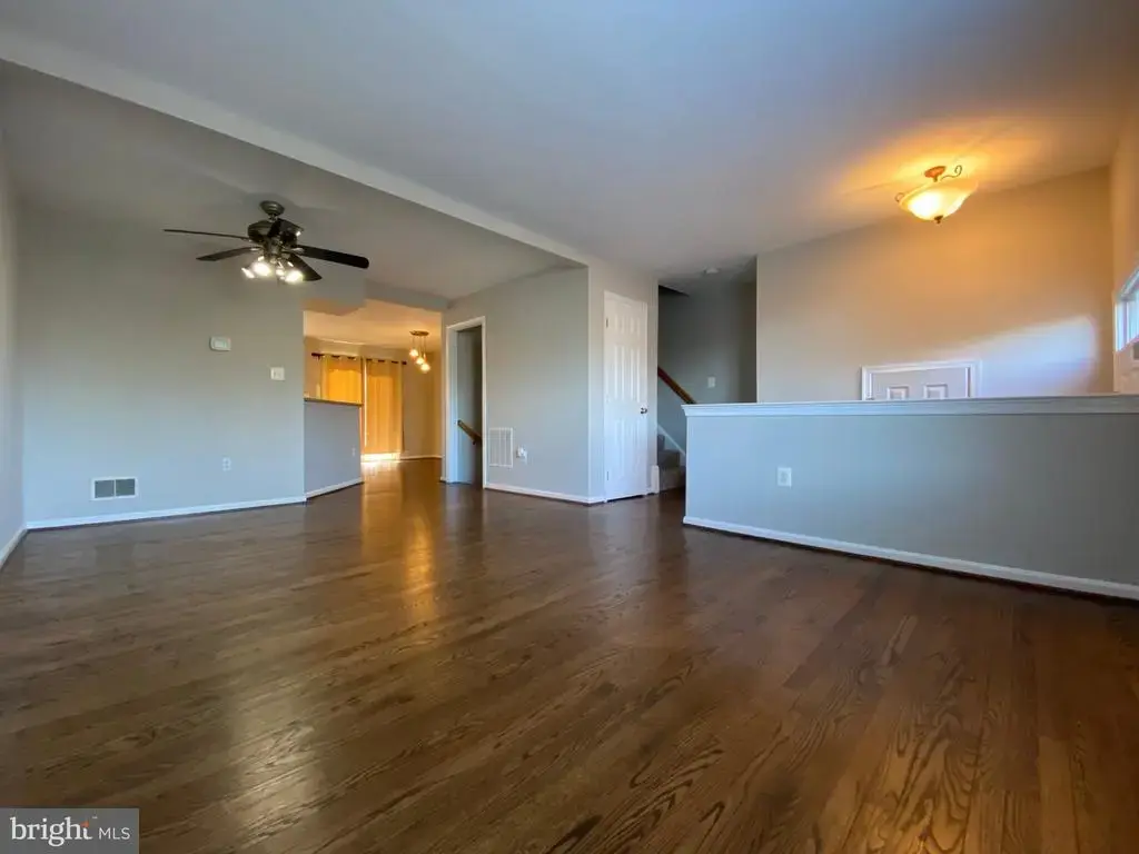 14299 Newbern Loop, GAINESVILLE