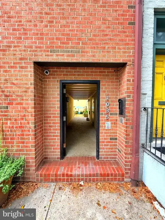 4 S Alder St #4, Philadelphia