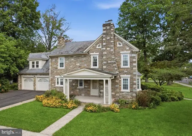 421 Park Ave, Quakertown