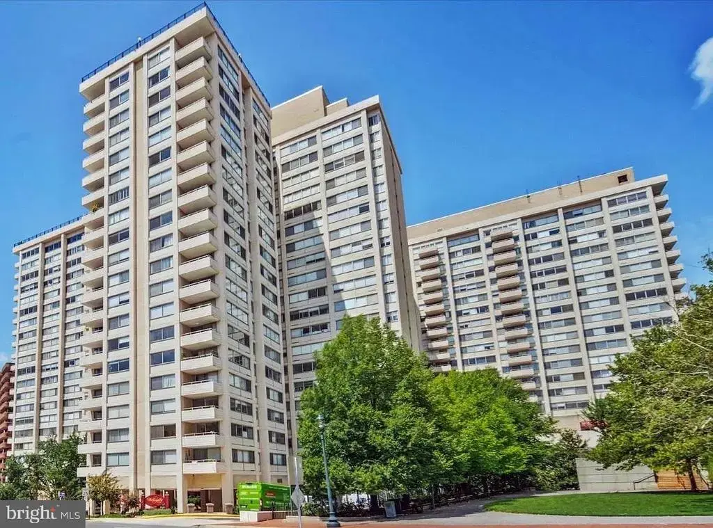 4515 Willard Ave #2421s, CHEVY CHASE