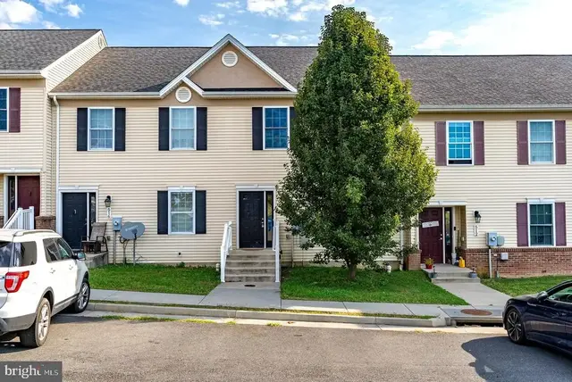 514 Hotchkiss, Woodstock