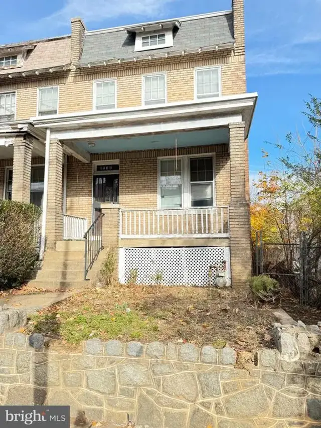 1738 A St Se, Washington