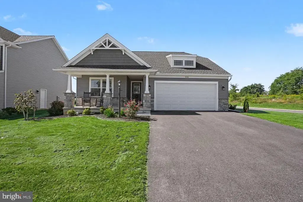806 Greenwich Ln, SHIPPENSBURG