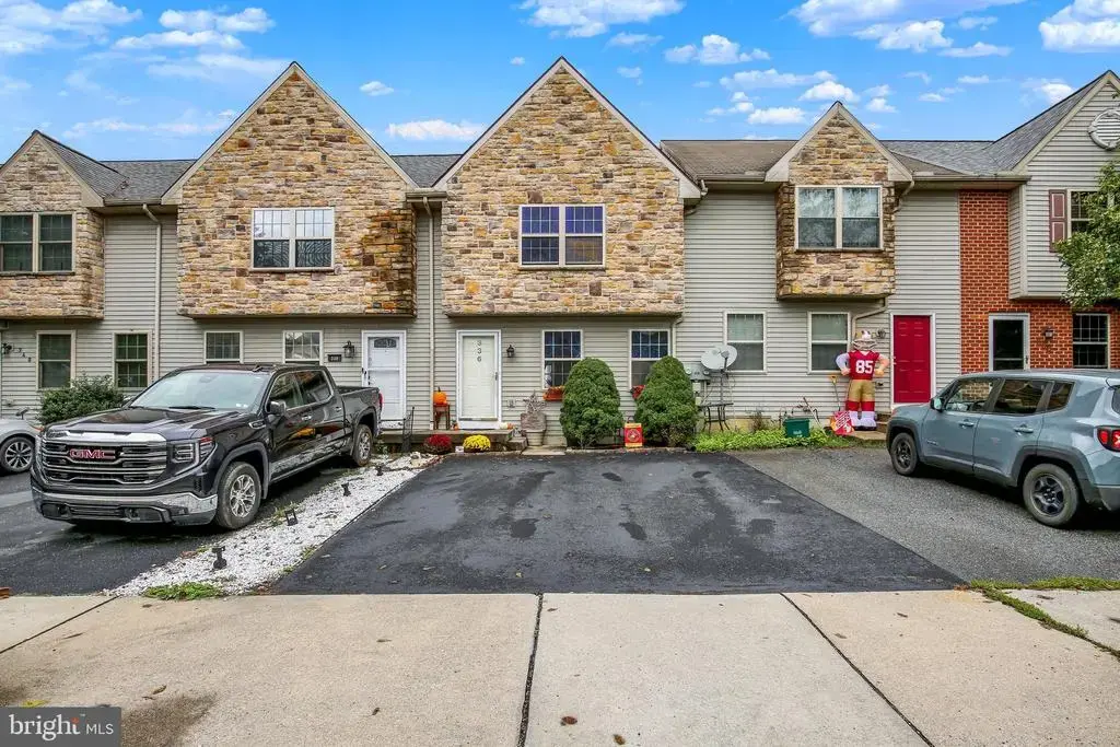 336 Wild Cherry Ln, MARIETTA