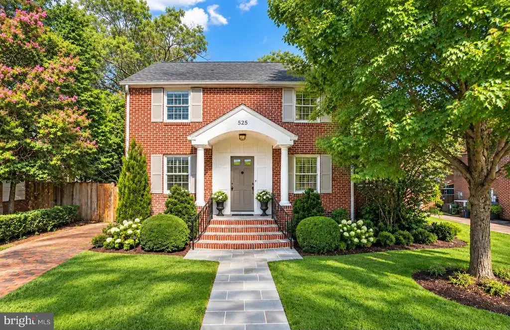 525 N Oxford St, ARLINGTON