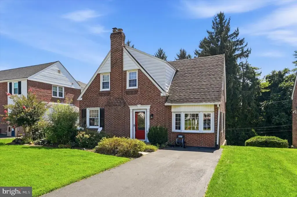 203 Walnut Hill Ln, HAVERTOWN