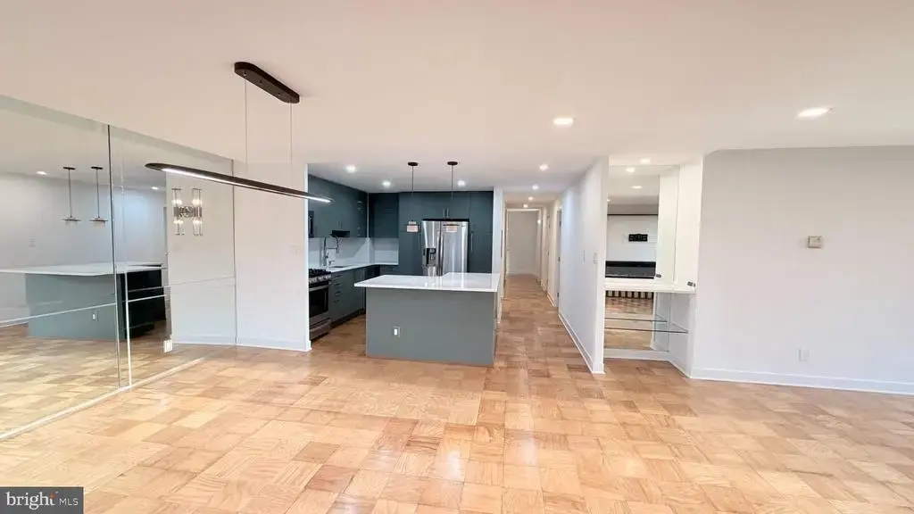 11801 Rockville Pike #712, ROCKVILLE