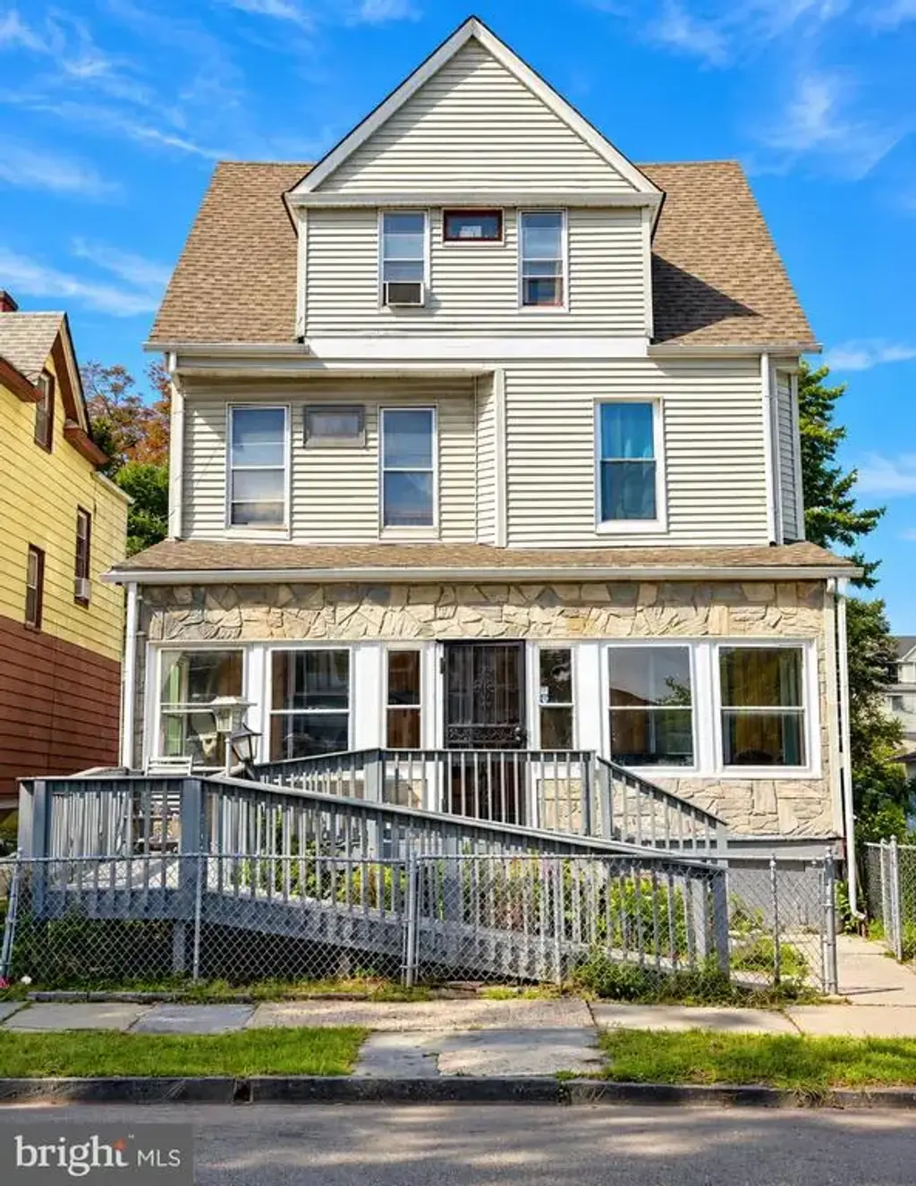 131 N 19th St, EAST ORANGE
