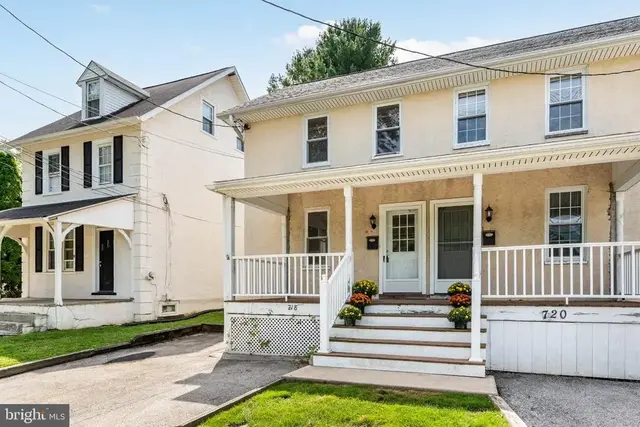 718 E Railroad Ave, Haverford