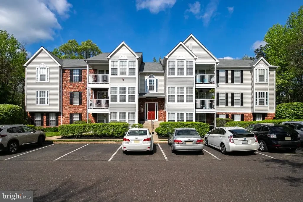53 Inverness Cir, MARLTON
