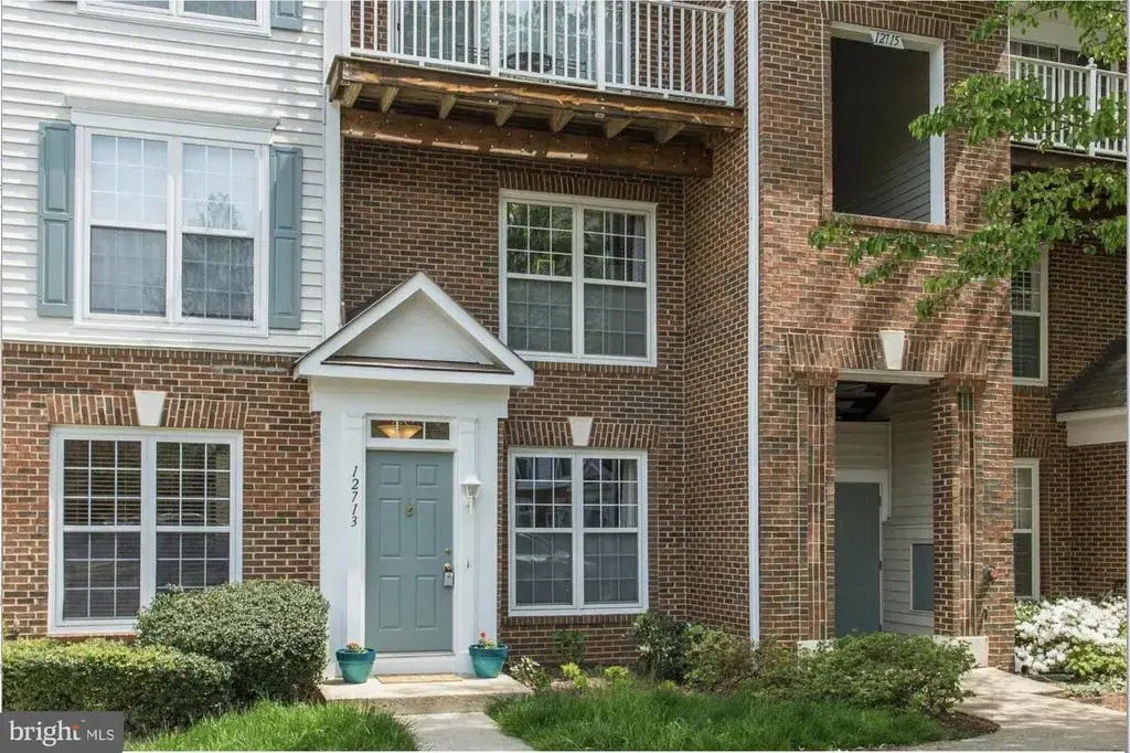 12713 Fair Crest Ct #64, FAIRFAX