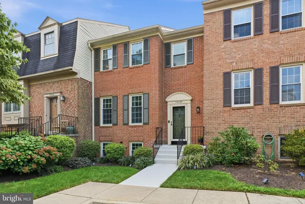 10108 Langhorne Ct, BETHESDA