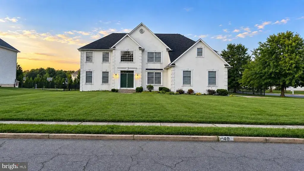 40 Joseph Dr, SEWELL