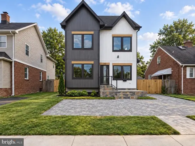 742 George Mason Dr #742, Arlington