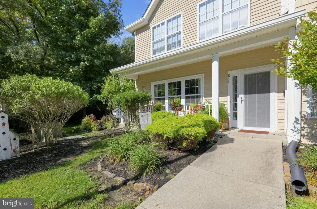 811 Sunflower Way, MANTUA
