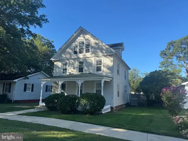 105 Park Ave, Ridgely