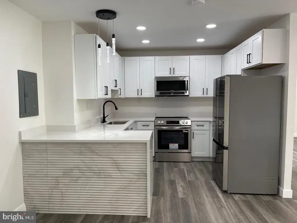 3811 Swann Rd #202, SUITLAND
