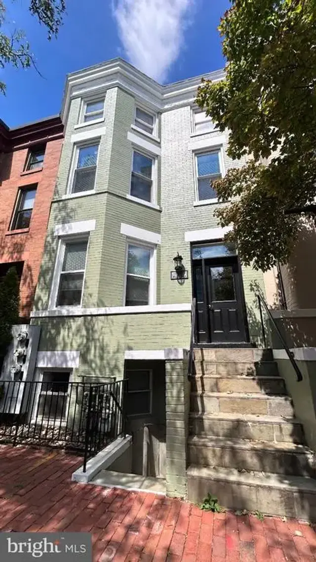 1757 Willard St Nw #2, Washington
