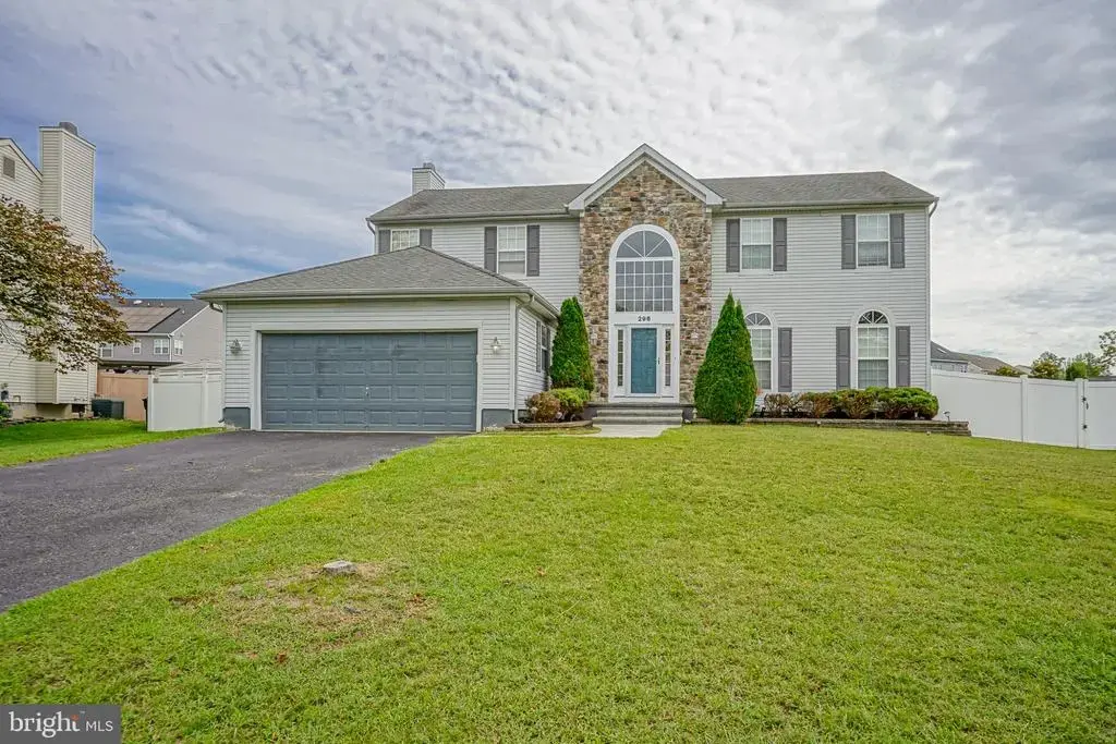296 Rushfoil Dr, WILLIAMSTOWN