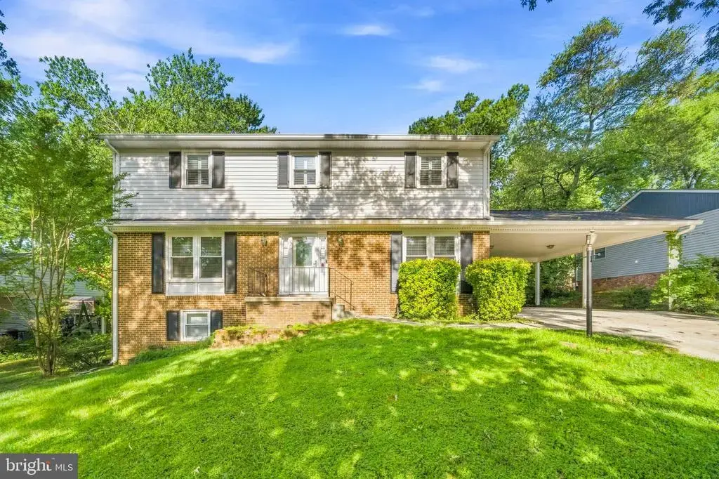 6640 Park Hall Dr, LAUREL