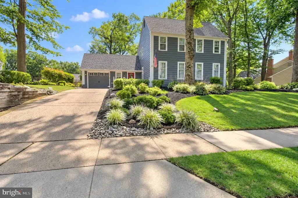 165 Westover Dr, DELRAN TWP