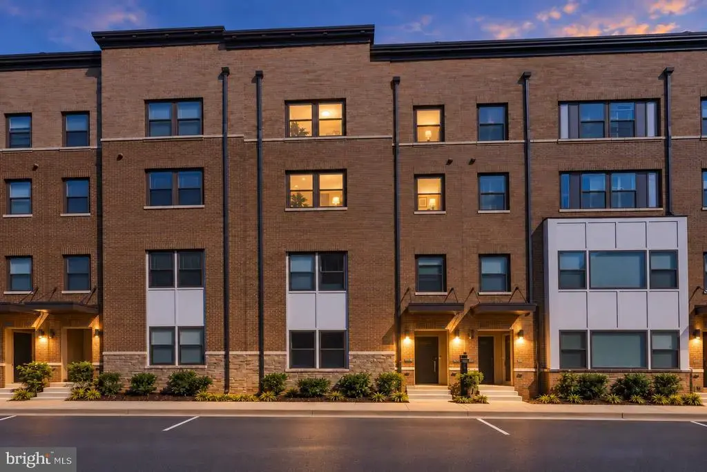 20536 Milbridge Ter, ASHBURN