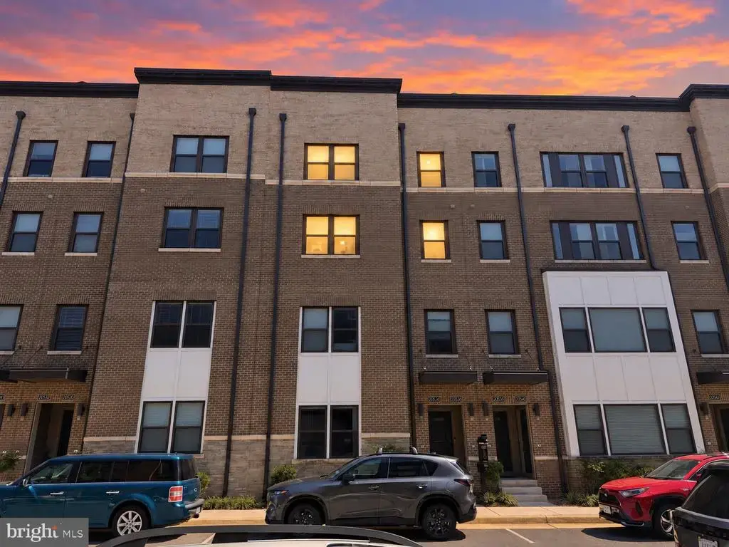 20536 Milbridge Ter, ASHBURN