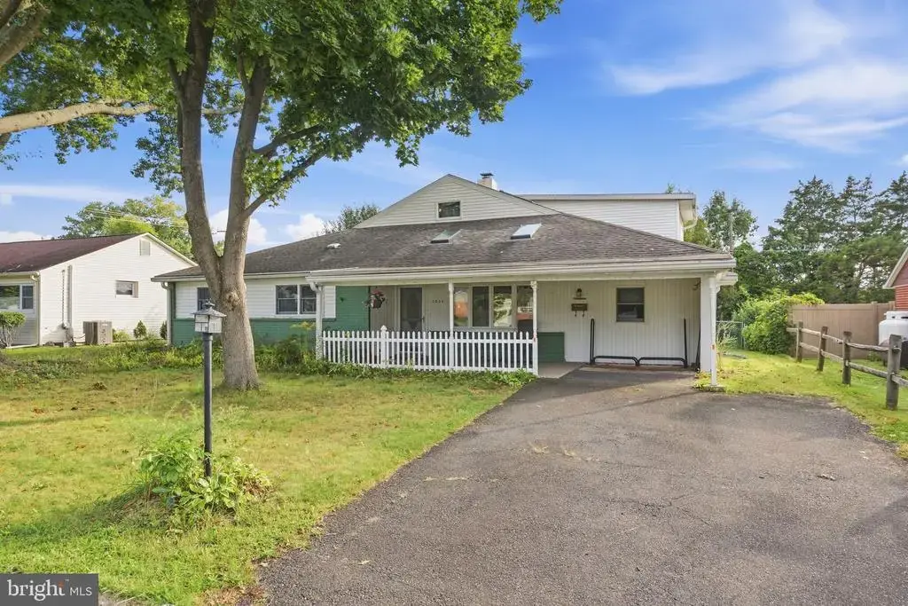 3036 Stoney Creek Rd, NORRISTOWN