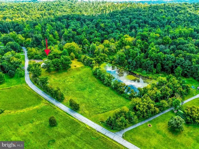 156 Hill School Rd, Douglassville