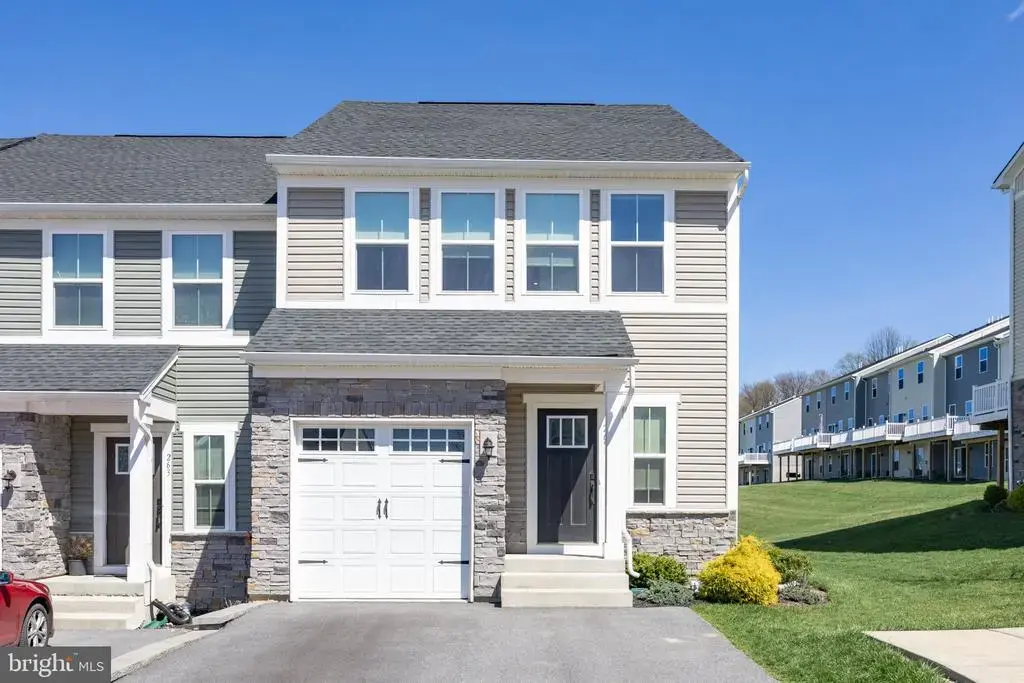 265 Chase Dr, DOWNINGTOWN