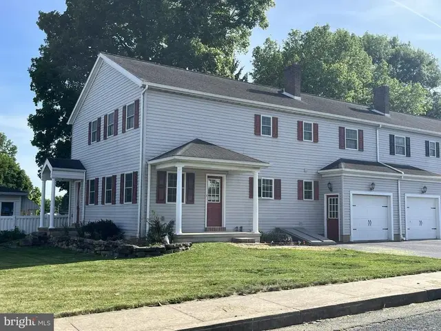 126 W Walnut St L-0001, Fredericksburg