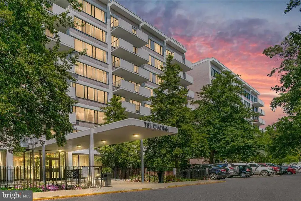 4501 Arlington Blvd #807, ARLINGTON