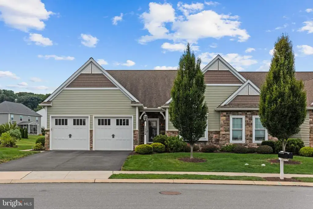 1524 Bloomfield Way, LANDISVILLE