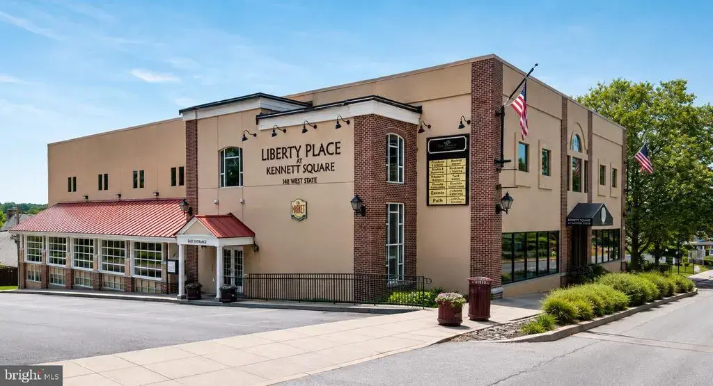 148 W State St, KENNETT SQUARE