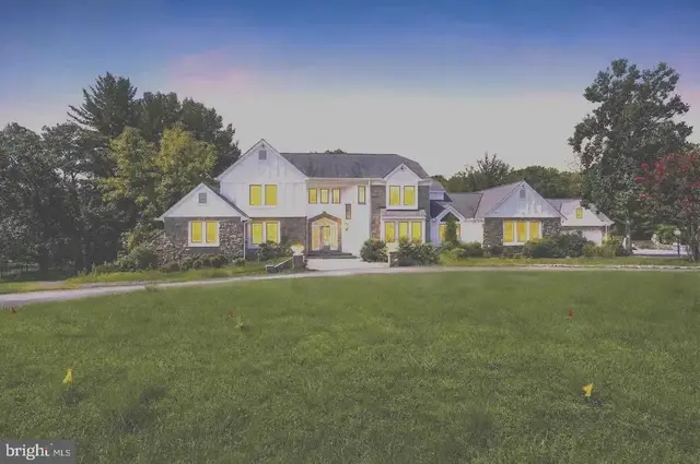 10240 Democracy Blvd, Potomac
