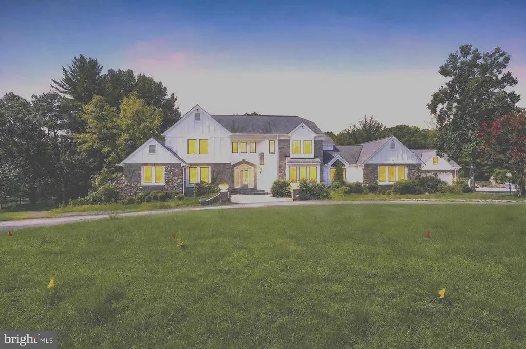 10240 Democracy Blvd, POTOMAC