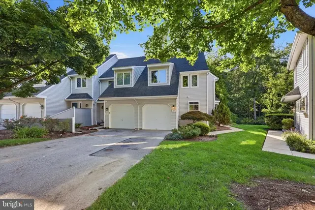 121 W Thomas Ct #121, Kennett Square