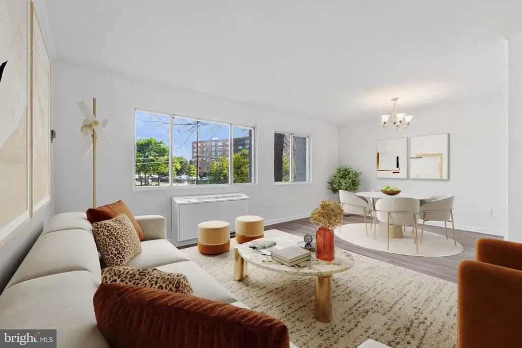 3601 S 5th St S #206, ARLINGTON