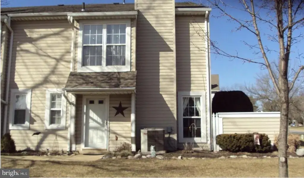 53 Meadow Ln, NEW HOPE